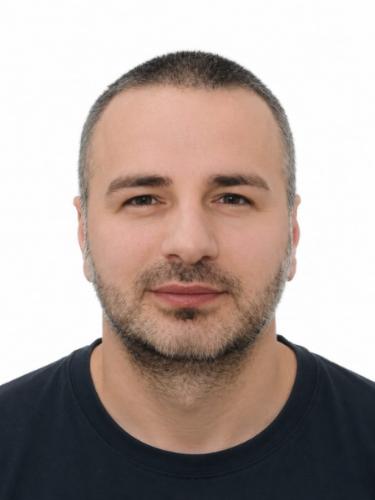 Cueneyt Oezyigit