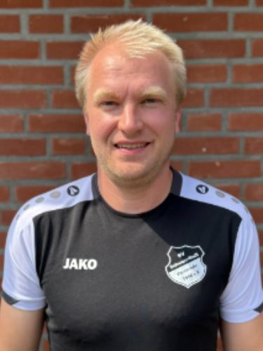 Lukas Treuenberg