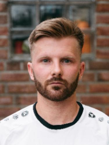 Yannic Wolf