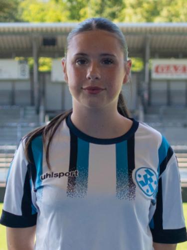 Selina Huthsteiner