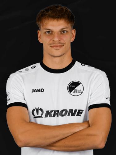 Adrian Lenz