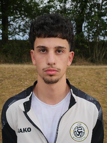 Akam Sharifi