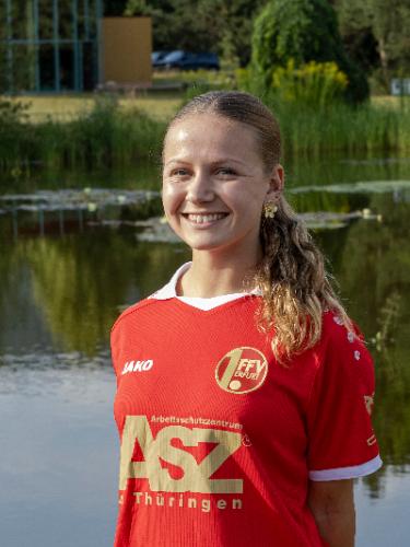 Kira Hasenbein