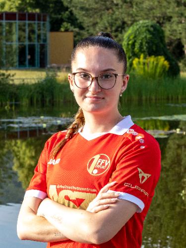 Emily Nüßner