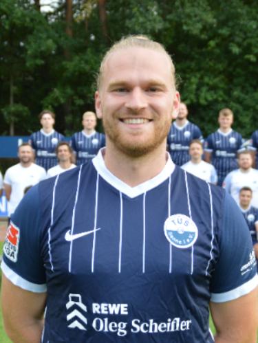 Simon Czernia