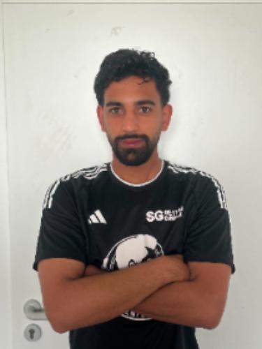 Ali Naveet