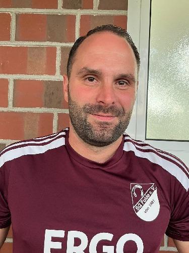 Dennis Zobel