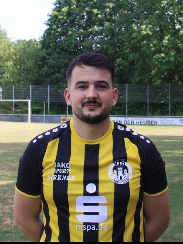 Enris Tahiri