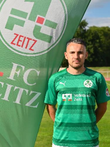 Andrii Zozulia
