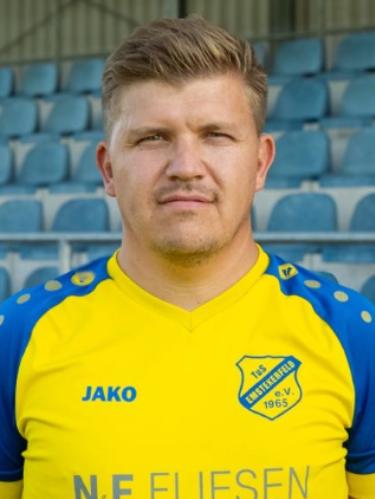 Dimitri Wiebe