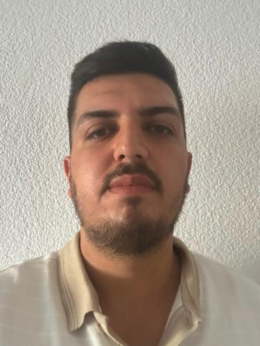 Tolunay Sezer