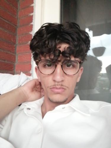 MHD Nezar Albostani