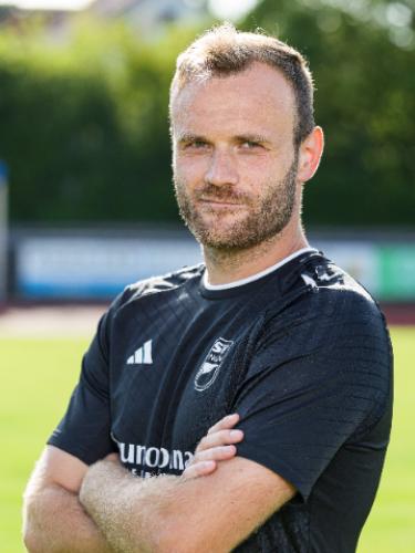 Niklas Groiß