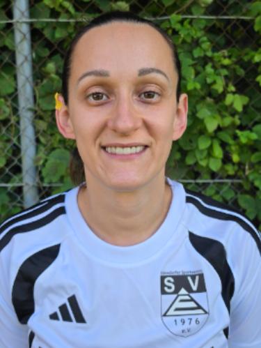 Adela Tiryaki