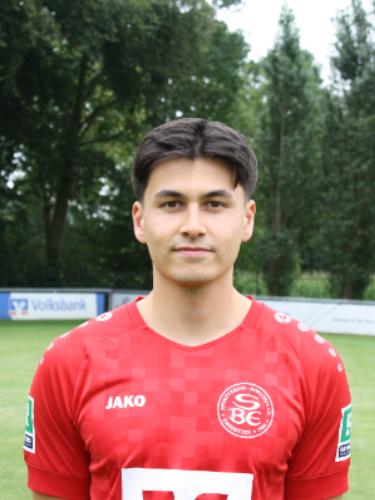 Kai Leon Deradjat