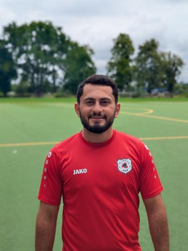 Mario Kurti