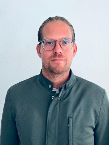 Hannes De-Vries