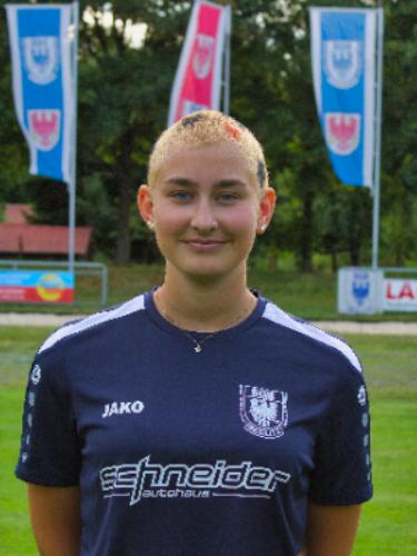 Kira Siegert