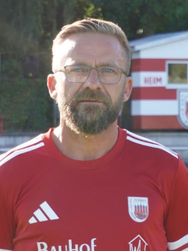 Daniel Dara