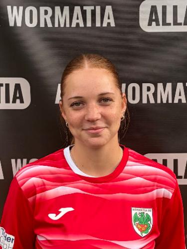 Laura Tóth