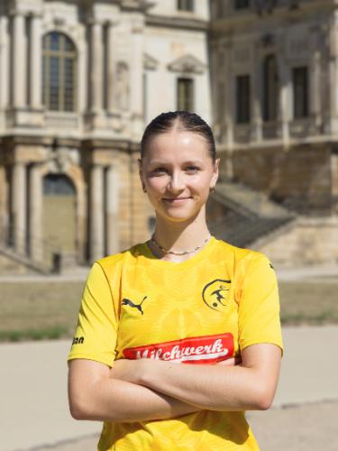 Nia Uhlmann