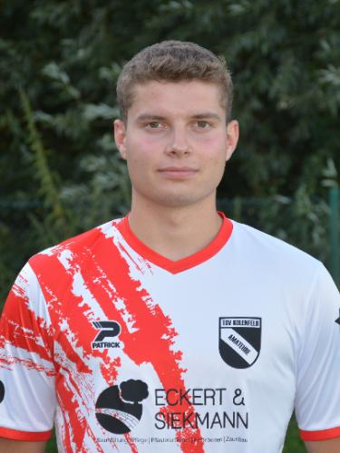 Nik Leon Schebitz