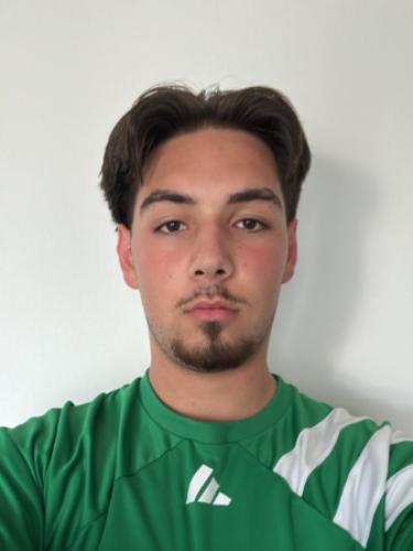 Elias Eser