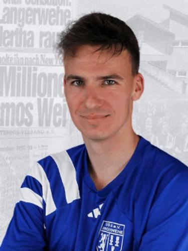 Dominic Teichert