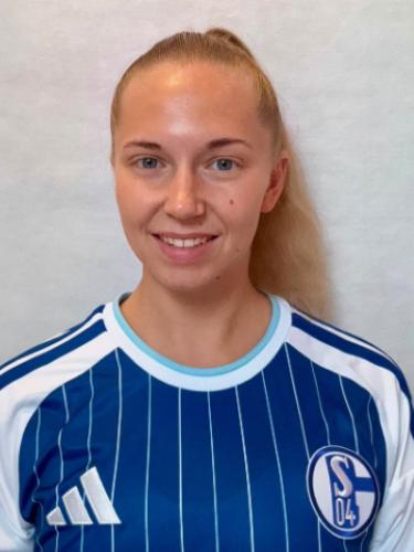 Celine Baschek