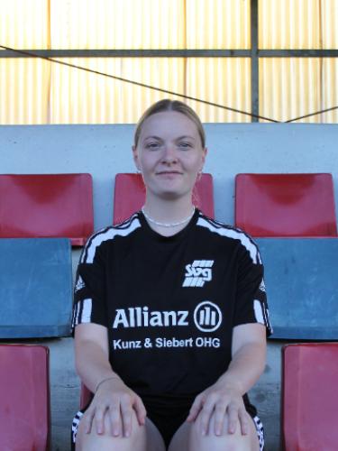 Julia Gelhausen