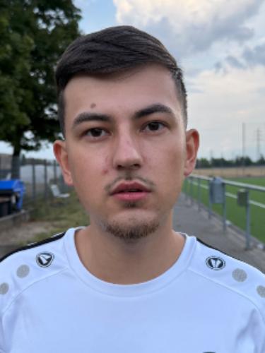 Umut Tosun