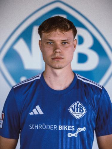Julian Düsterhus