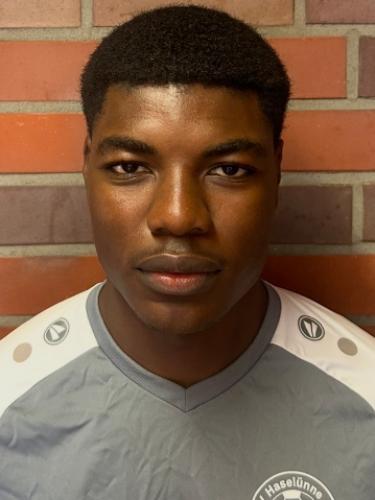 Nathaniel Awore Onanga