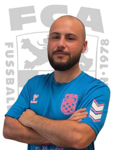 Niklas Marcel Stange