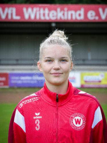 Nele Debbeler