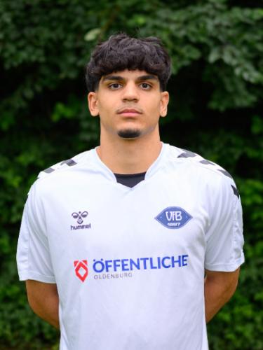 Arian Kurt
