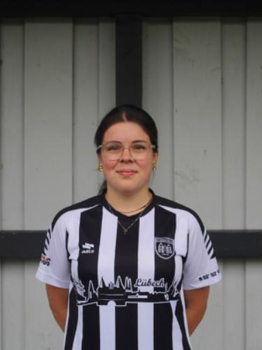 Lea Hüttmann