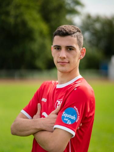Lukas Karanikas