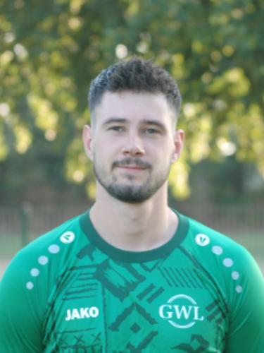 Yannick Dera
