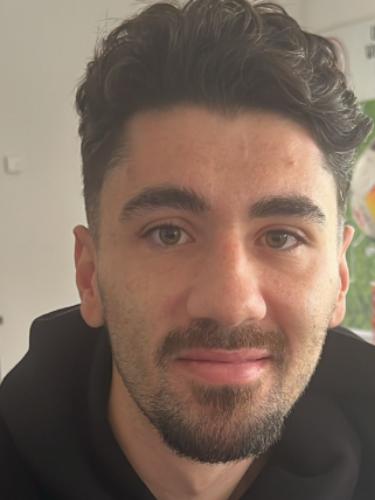 Anil Gözütok