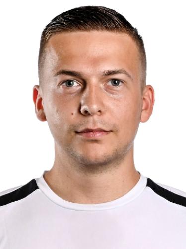 Yannik Perrone
