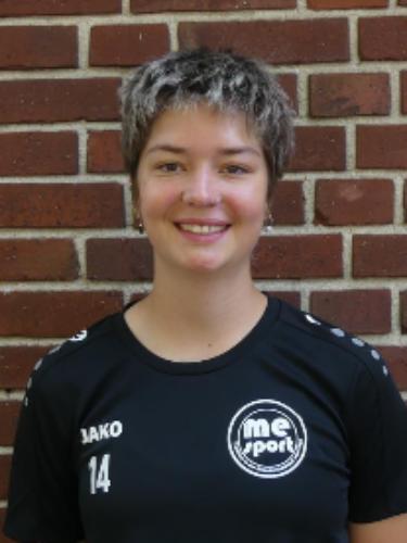 Luisa Niederstenschee