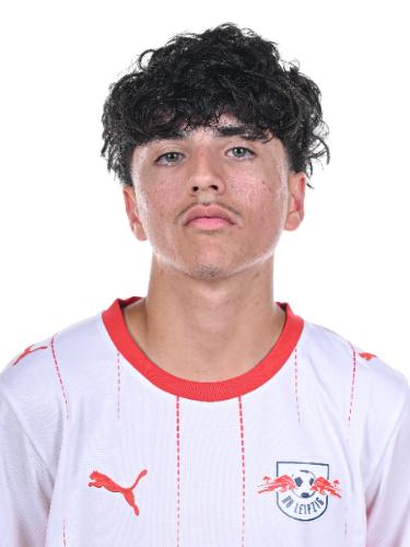 Benyamin Esmaily