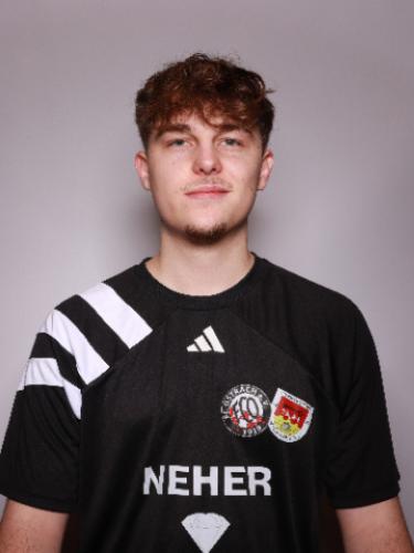Niklas Löw