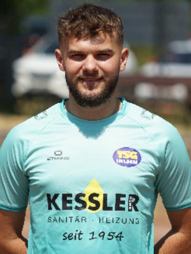 Dennis Kari