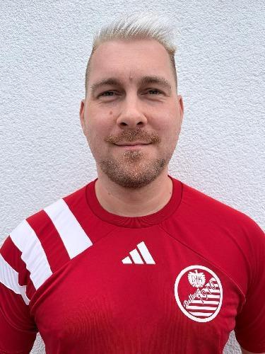 Dustin Muzik