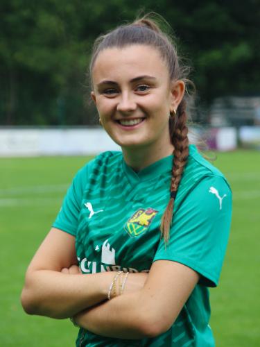 Celina Zweigle