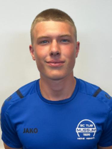 Adrian Tepaße