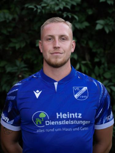 Max Lenard Tomek