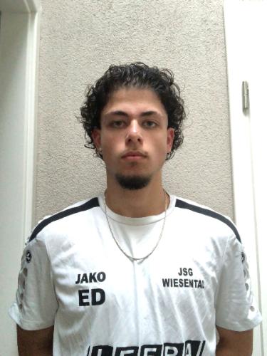 Esad Demiral